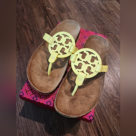 NIB Tory Burch Miller Cloud Soft Patent leather And Cork Sandal - Picture 1 of 6